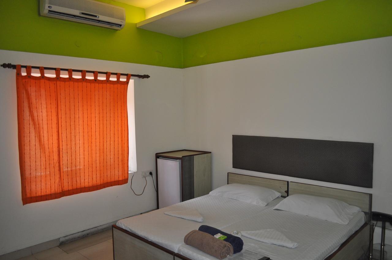 Hotel Kabli Nowe Delhi Zewnętrze zdjęcie